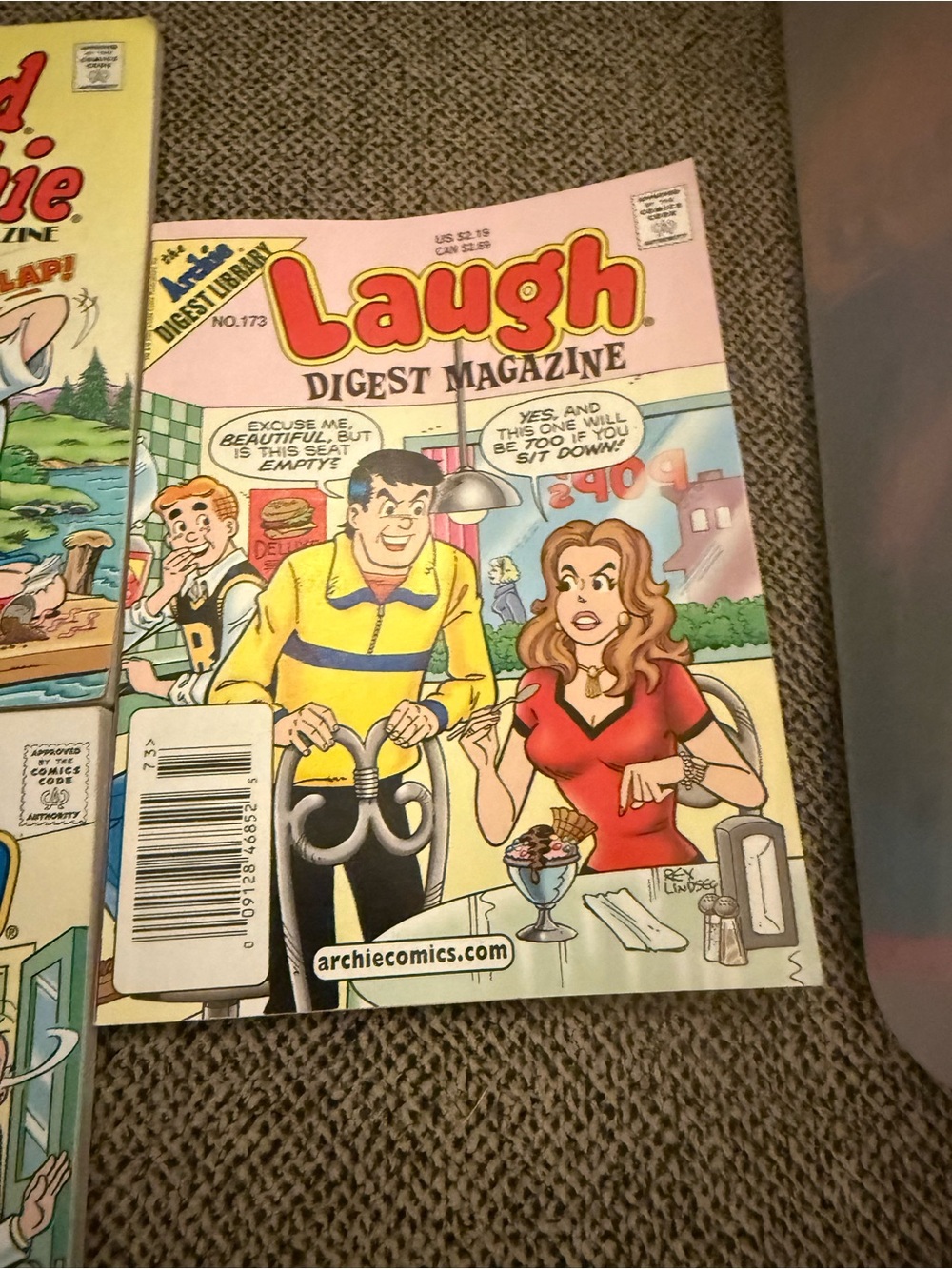 Archie Double Digest Comic Collection - Colorful Covers (Set) - Picture 5 of 5